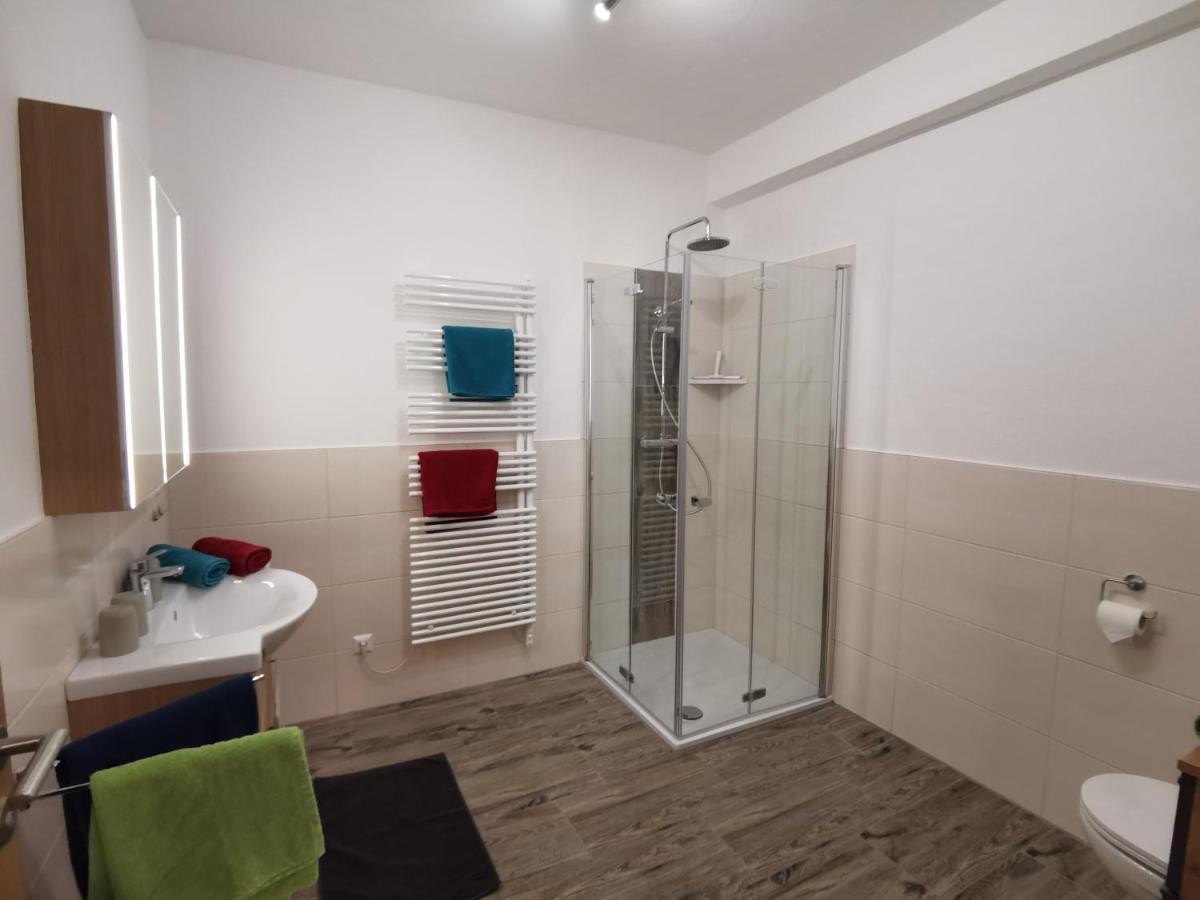 Bruecklerhof Apartment Хаус им Енщал Екстериор снимка
