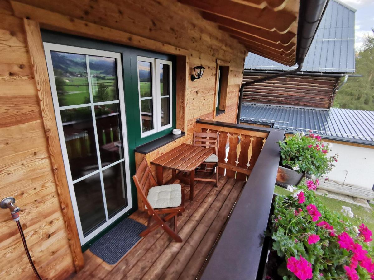 Bruecklerhof Apartment Хаус им Енщал Екстериор снимка