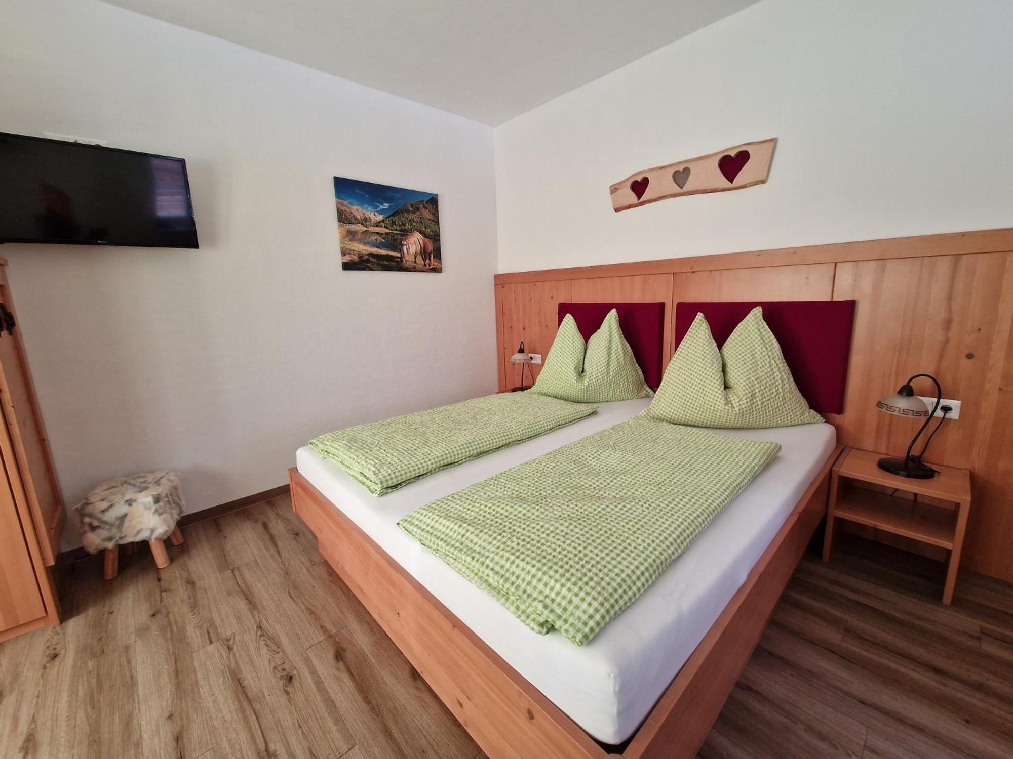Bruecklerhof Apartment Хаус им Енщал Екстериор снимка