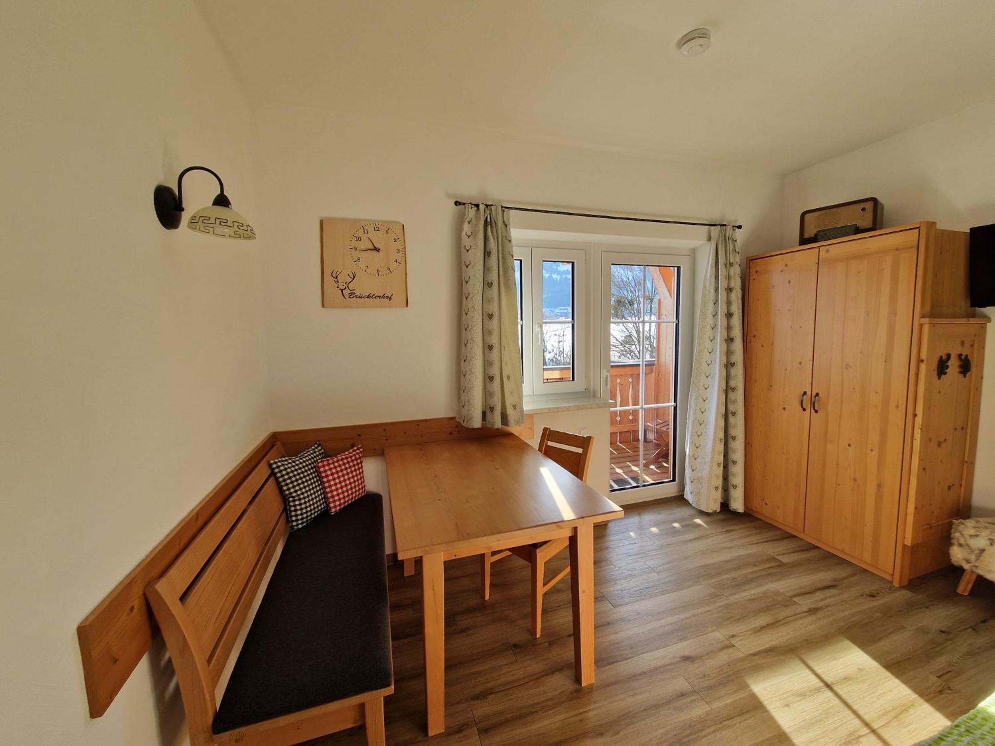 Bruecklerhof Apartment Хаус им Енщал Екстериор снимка