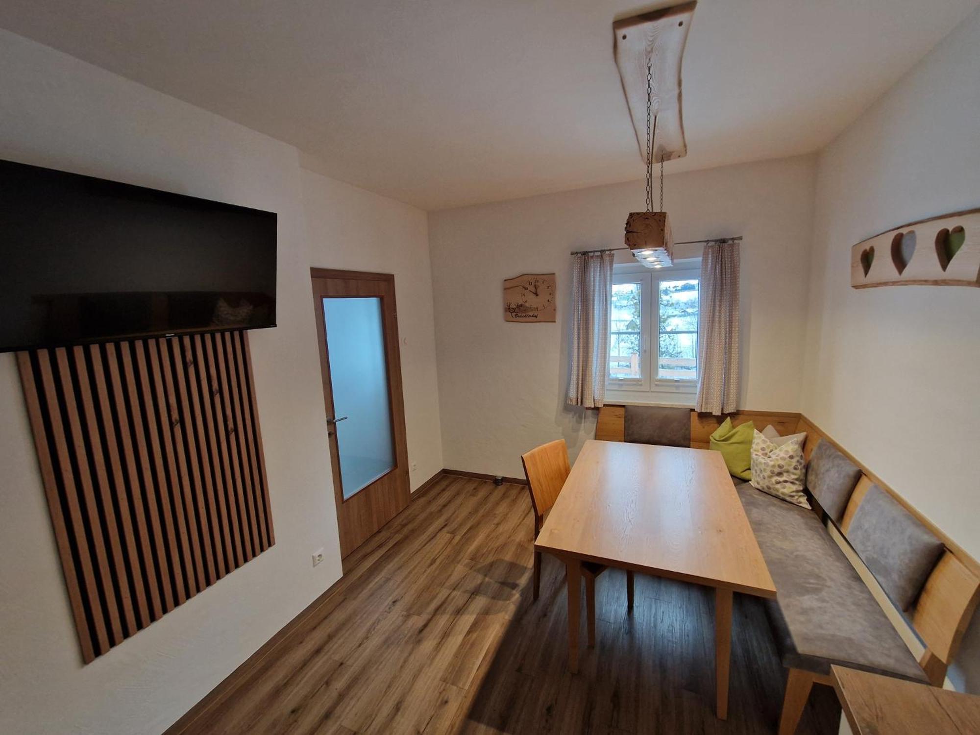 Bruecklerhof Apartment Хаус им Енщал Екстериор снимка