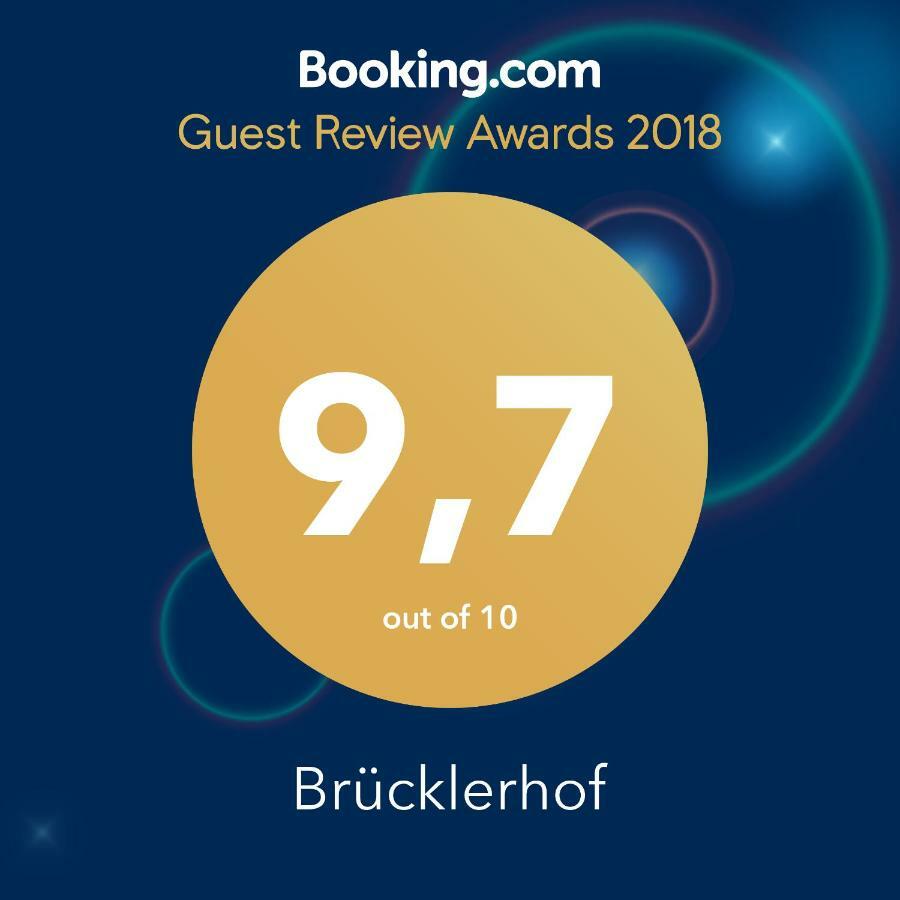 Bruecklerhof Apartment Хаус им Енщал Екстериор снимка